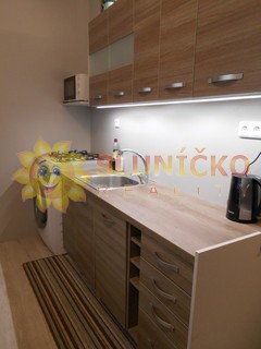 Pronájem pěkného bytu 3+1 /60m2/ v Hradci Králové - Fotka 1