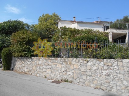 Prodej 3 krásných apartmánů v Chorvatsku na ostrově Brač - Fotka 1