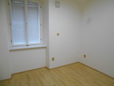 Pronájem nebytových prostor 15m2 v Opočně u náměstí