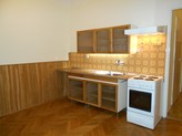 Pronájem prostorného bytu 3+KK /85m2/ v centru Hradce Králové